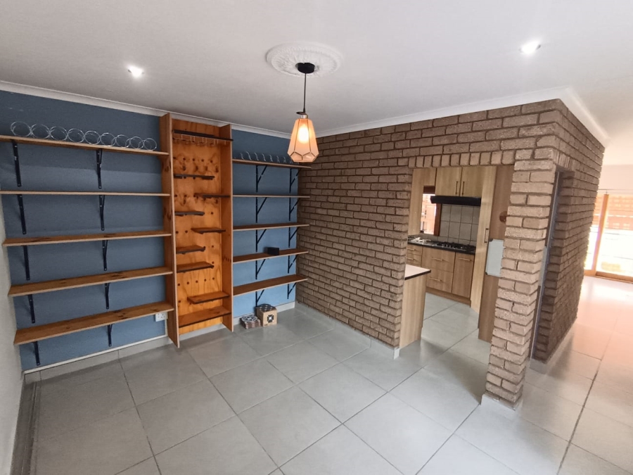 To Let 3 Bedroom Property for Rent in Heiderand Western Cape